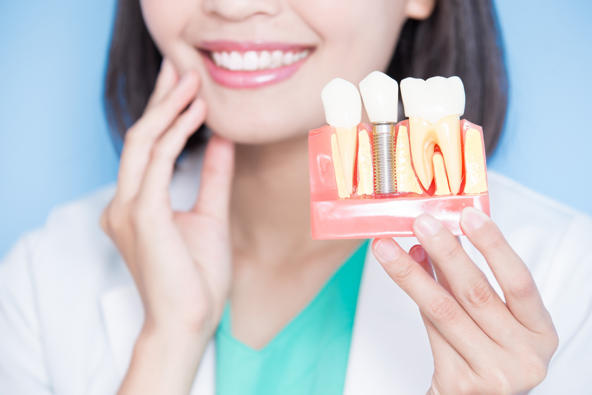TRAITEMENT DES IMPLANTS